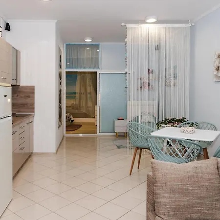 луксозен далия Apartmán