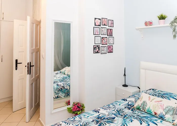 луксозен далия فارنا