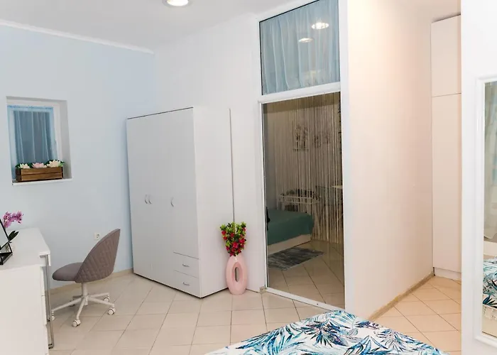 луксозен далия * فارنا